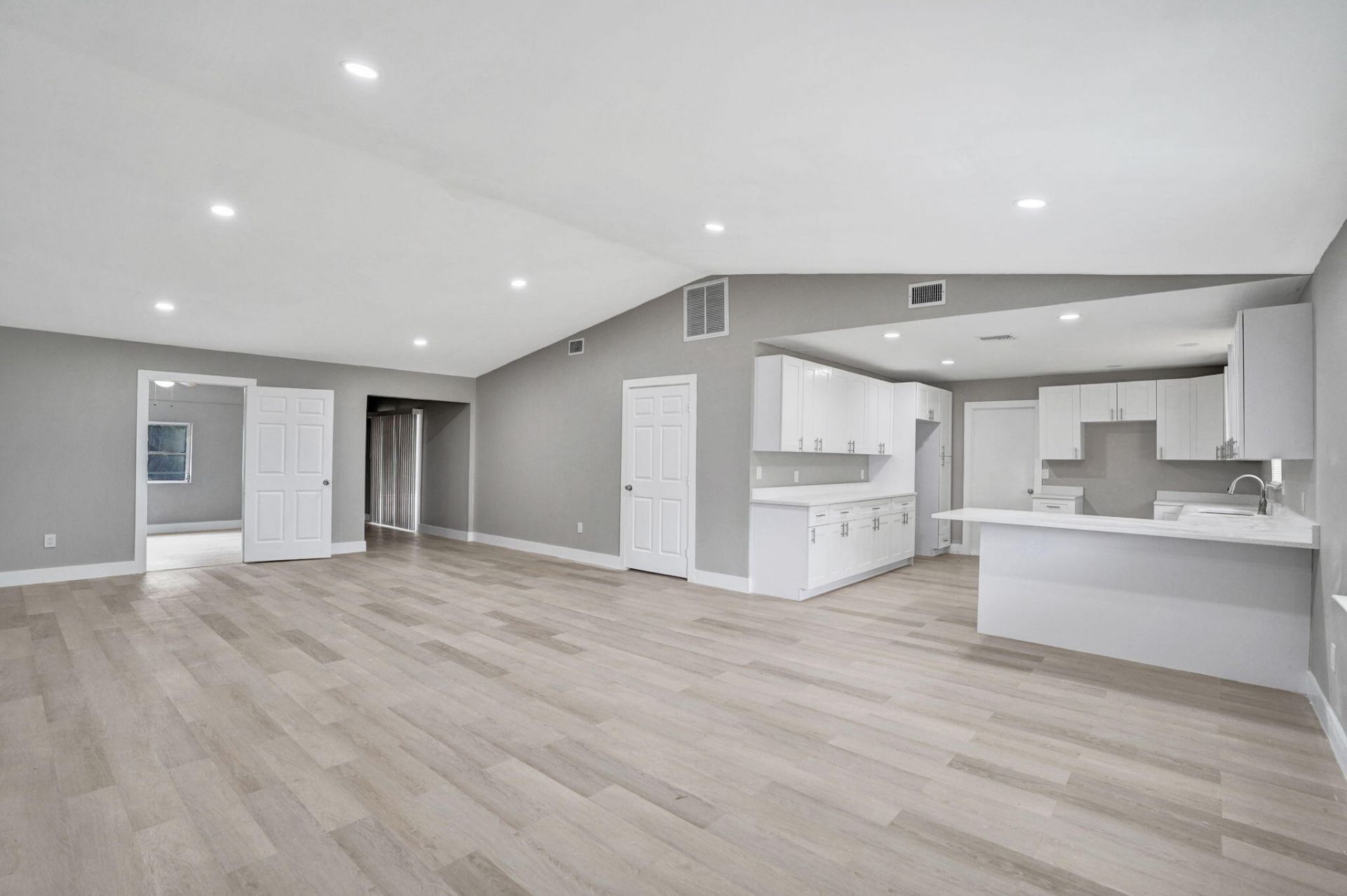 197 SW Twig Avenue, Port Saint Lucie, FL 34983 Photo
