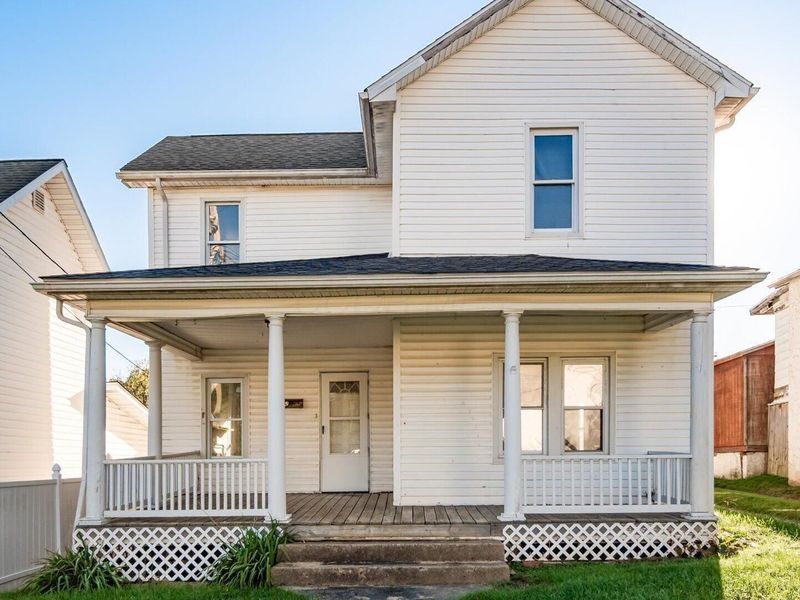 40 James Street , Roseville, OH 43777 Photo 3