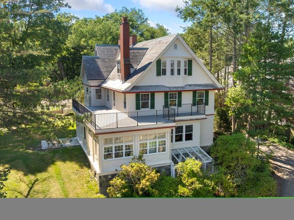 56 Vinton Street, Unit 4, Melrose, MA 02176
