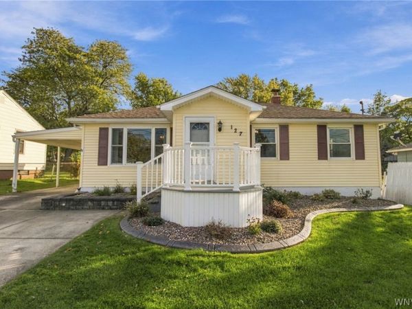 127 Burmon Drive , Orchard Park, NY 14127