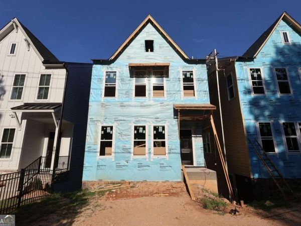799 Auguste Avenue, Scottdale, GA 30079