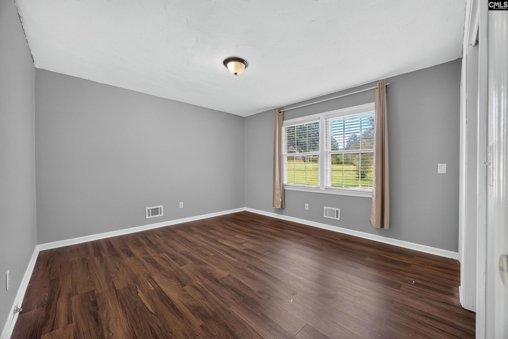 324 Dutch Drive  Photo 15