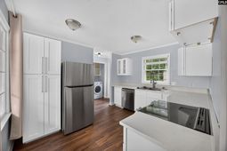 324 Dutch Drive  photo 4