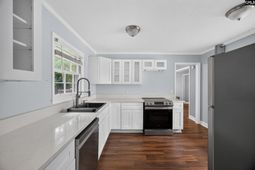 324 Dutch Drive  photo 4