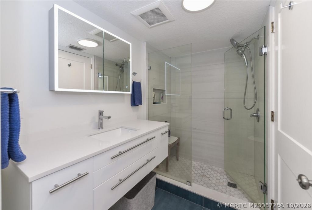 541 SW South River Drive, Unit 103, Stuart, FL 34997 Photo