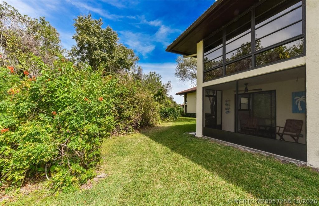 541 SW South River Drive, Unit 103, Stuart, FL 34997 Photo