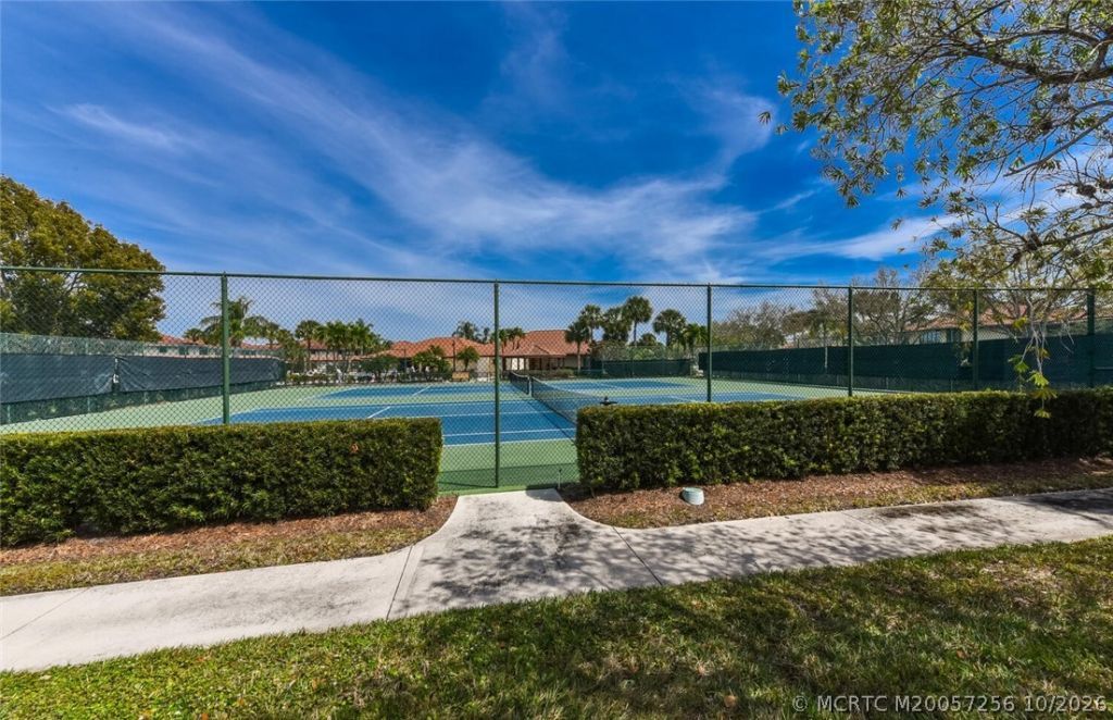 541 SW South River Drive, Unit 103, Stuart, FL 34997 Photo