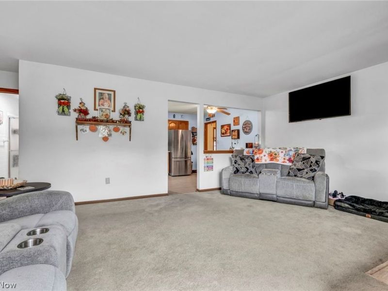 455 Lemae Street, Newton Falls, OH 44444 Photo 5