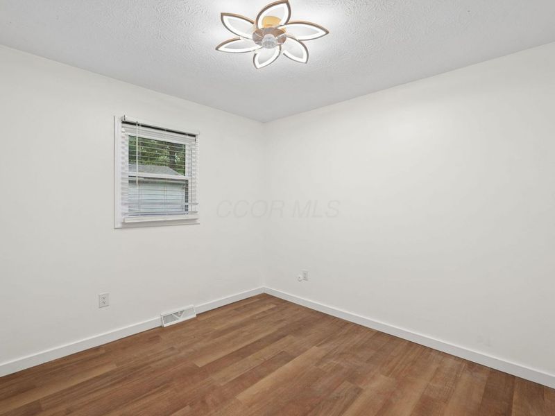 1161 Gender Road, Canal Winchester, OH 43110 Photo 10