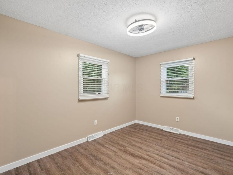 1161 Gender Road, Canal Winchester, OH 43110 Photo 12
