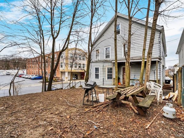 16 Park Place , unit 3, Poughkeepsie, NY 12601