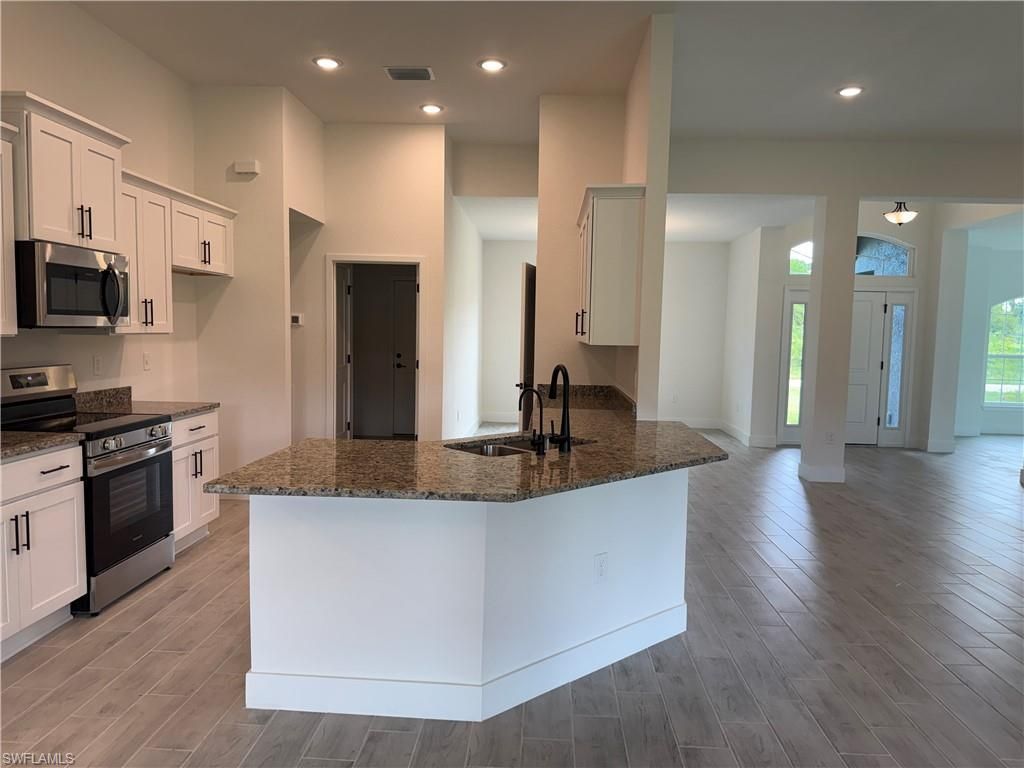 645 Windermere Dr , Lehigh Acres, FL 33972 Photo