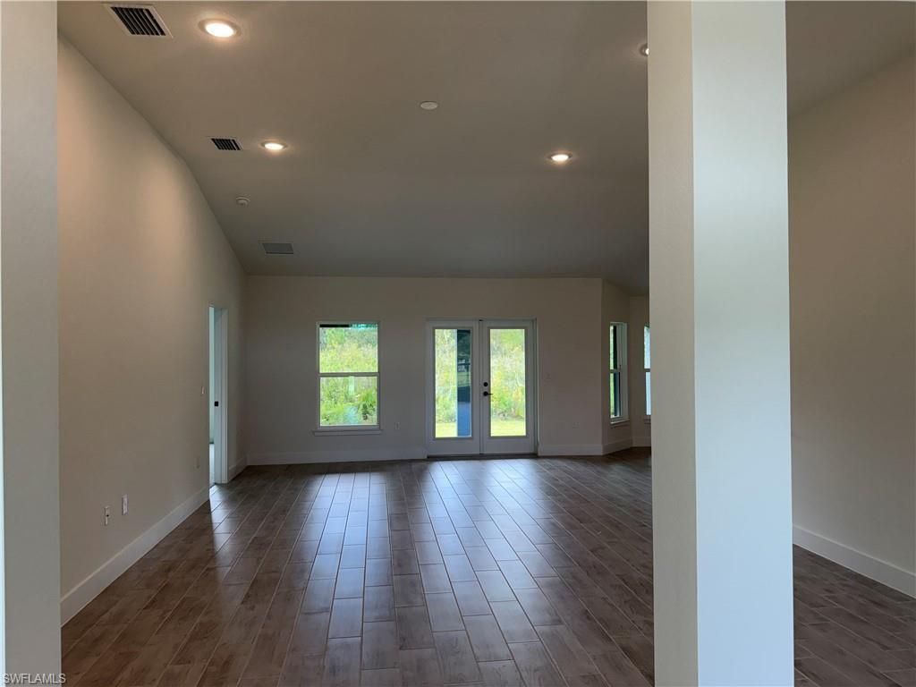 645 Windermere Dr , Lehigh Acres, FL 33972 Photo