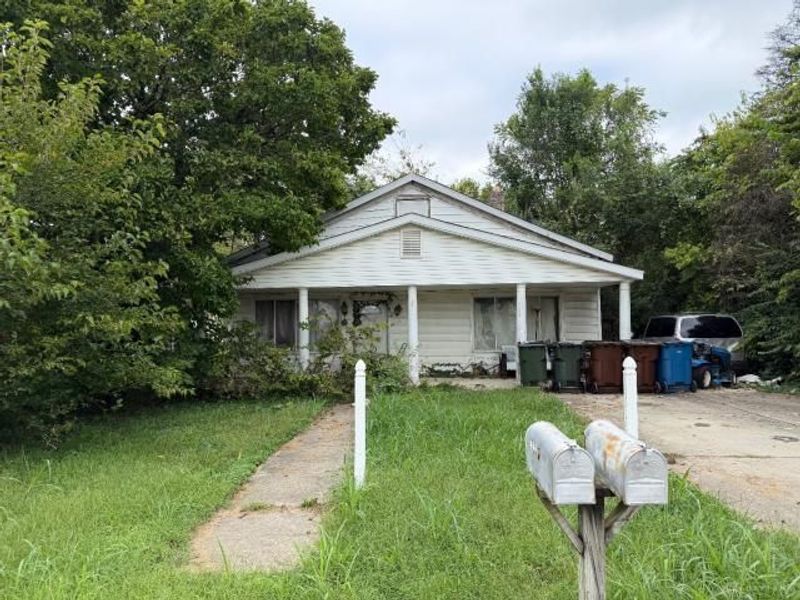4721 Derwent Drive, Riverside, OH 45431 Photo 1