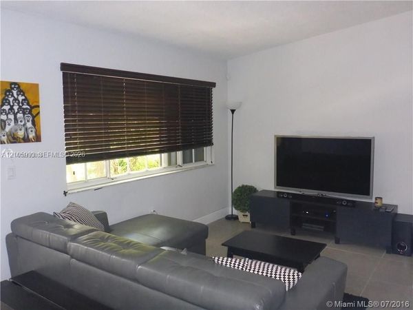 6880 NW 166th Ter , Unit 1001, Miami Lakes, FL 33014