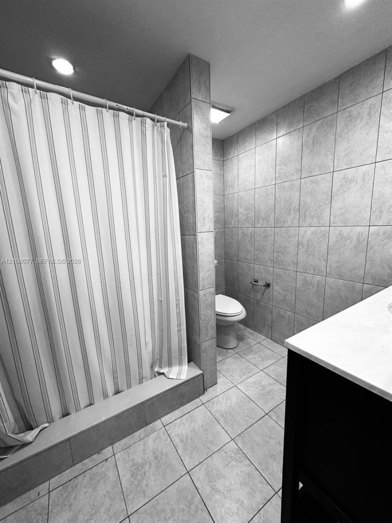 10000 NW 80 Ct , Unit 2543, Hialeah Gardens, FL 33016 Photo