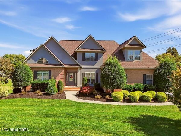 414 Derbyshire Court, Morristown, TN 37814