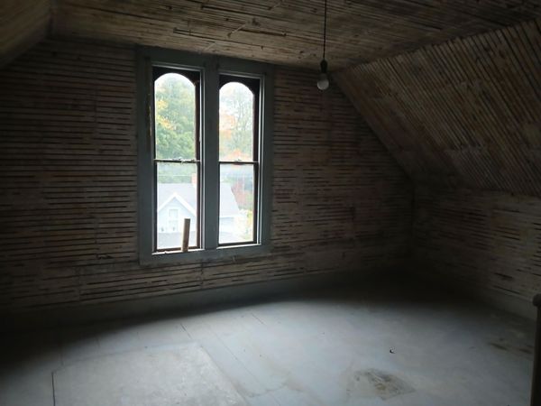 66 Webster Street, Auburn, ME 04210