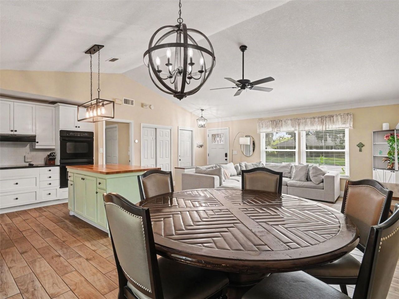 4333 Charing Cross Road , Sarasota, FL 34241 Photo