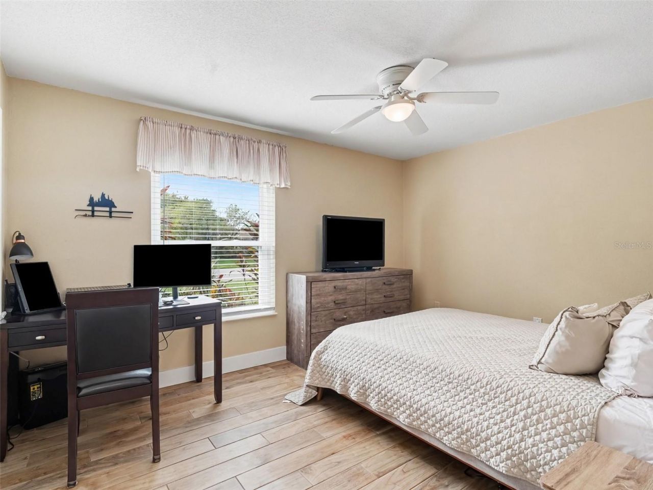 4333 Charing Cross Road , Sarasota, FL 34241 Photo