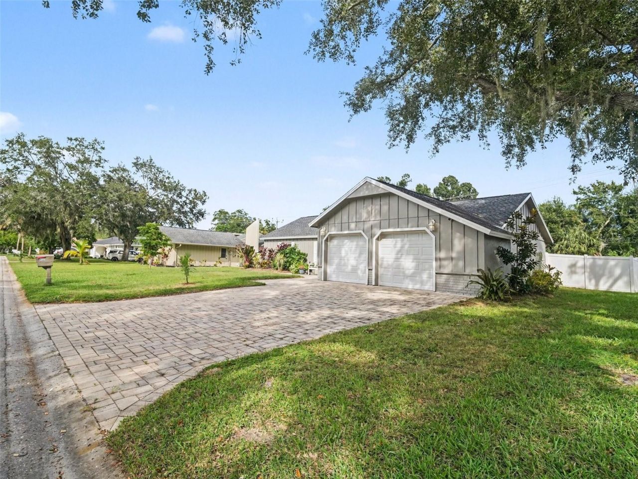 4333 Charing Cross Road , Sarasota, FL 34241 Photo