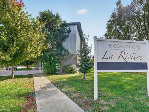 221 E 5th Street, Unit 306, Cedar Falls, IA 50613