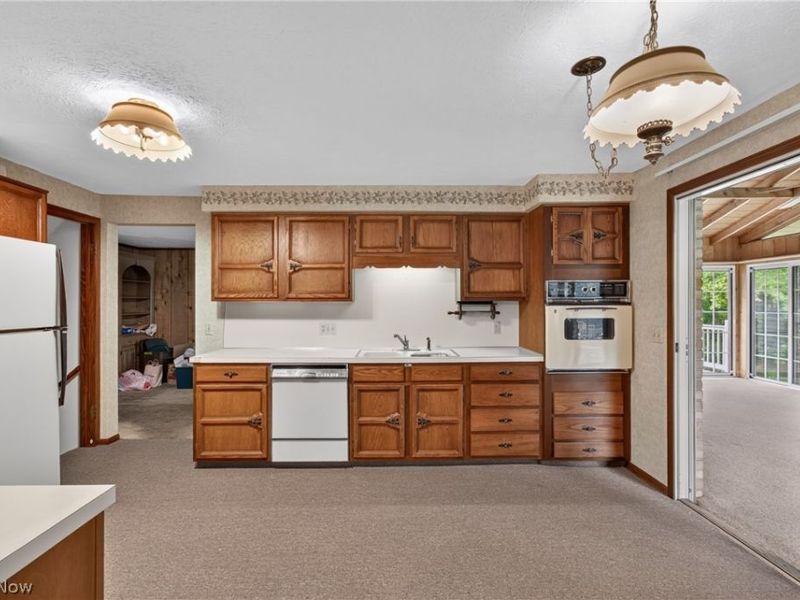 2550 Dogwood Drive NE, Massillon, OH 44646 Photo 12