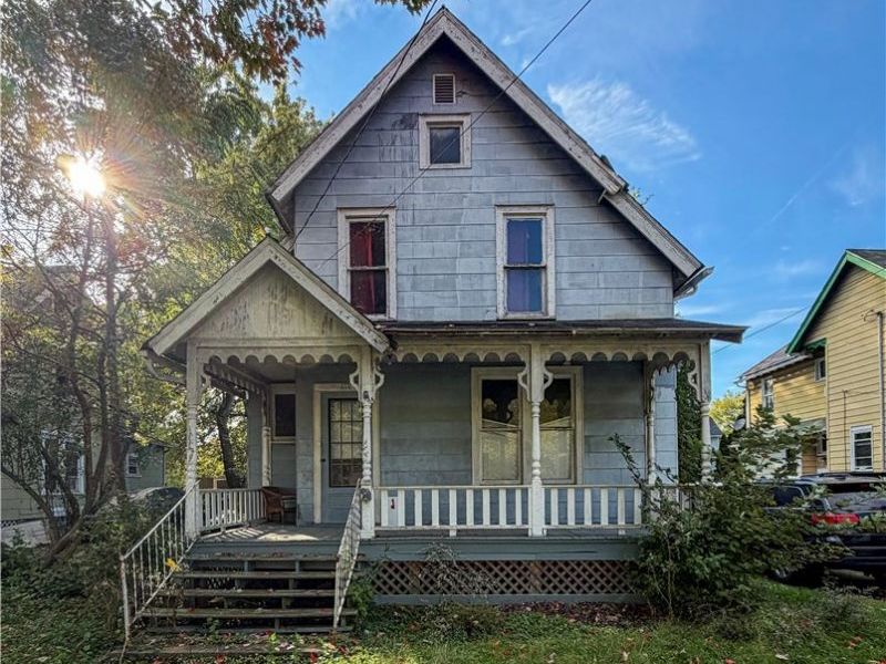 855 Adams Avenue NW, Warren, OH 44483 Photo 1