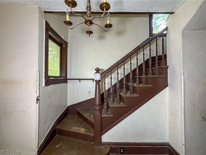 855 Adams Avenue NW, Warren, OH 44483 Photo 7