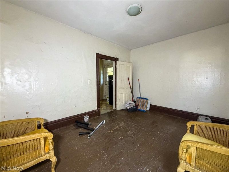 855 Adams Avenue NW, Warren, OH 44483 Photo 8