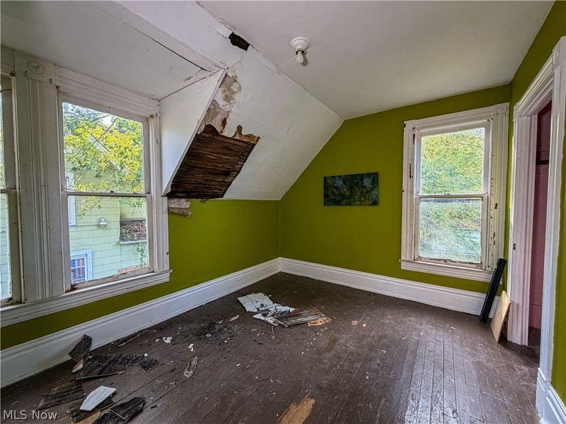 855 Adams Avenue NW, Warren, OH 44483 Photo 9