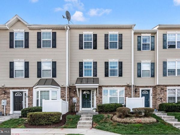 6488 CORNWALL DRIVE , Unit 17, ELDERSBURG, MD 21784