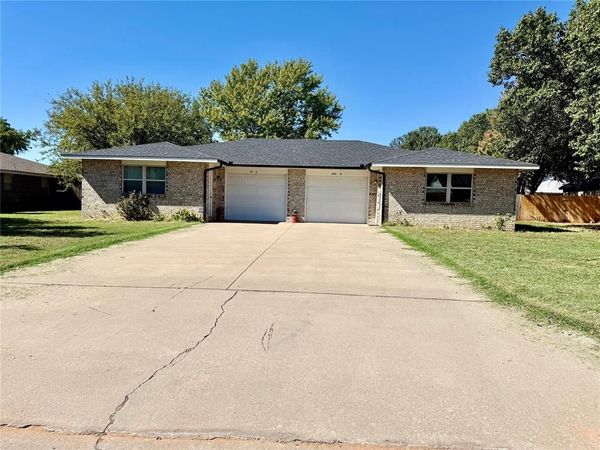 903 Lera Lane, Elk City, OK 73644