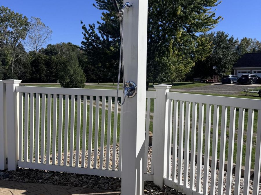 Property Image 100