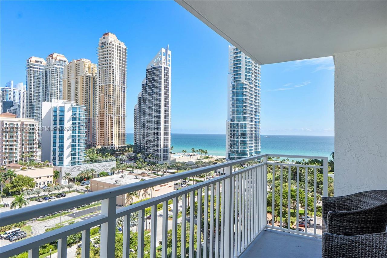 210 174th St, Unit 1610, Sunny Isles Beach, FL 33160 Photo