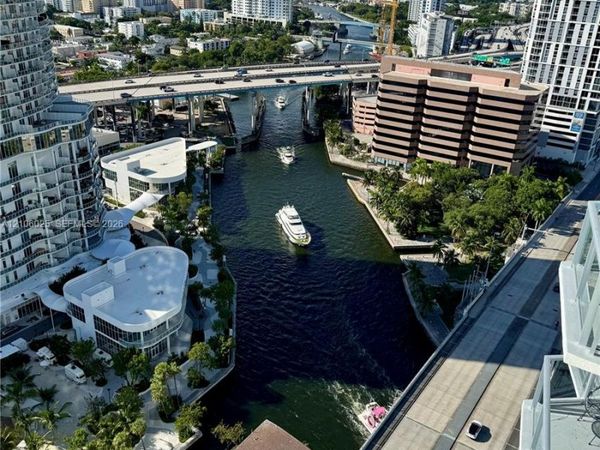 185 SW 7 ST , Unit 2700, Miami, FL 33130