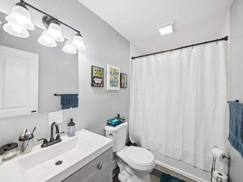 3475 Karl Road, Columbus, OH 43224 Photo 29