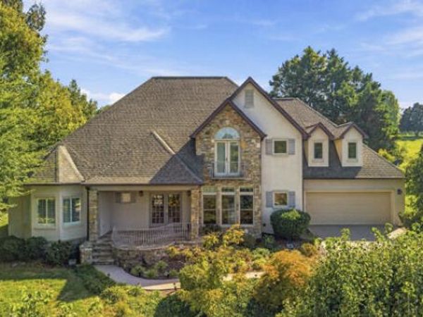 310 Pineberry Drive, Vonore, TN 37885