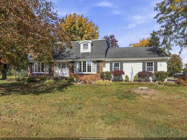 201 PINECREST COURT, Black Creek, WI 54106