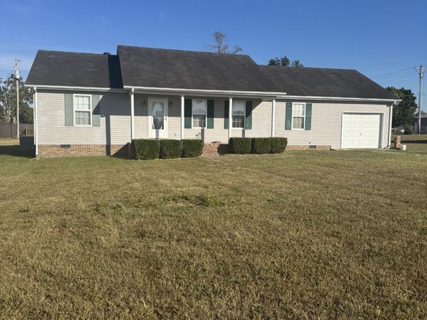 70 Joyce Cir , Lafayette, TN 37083