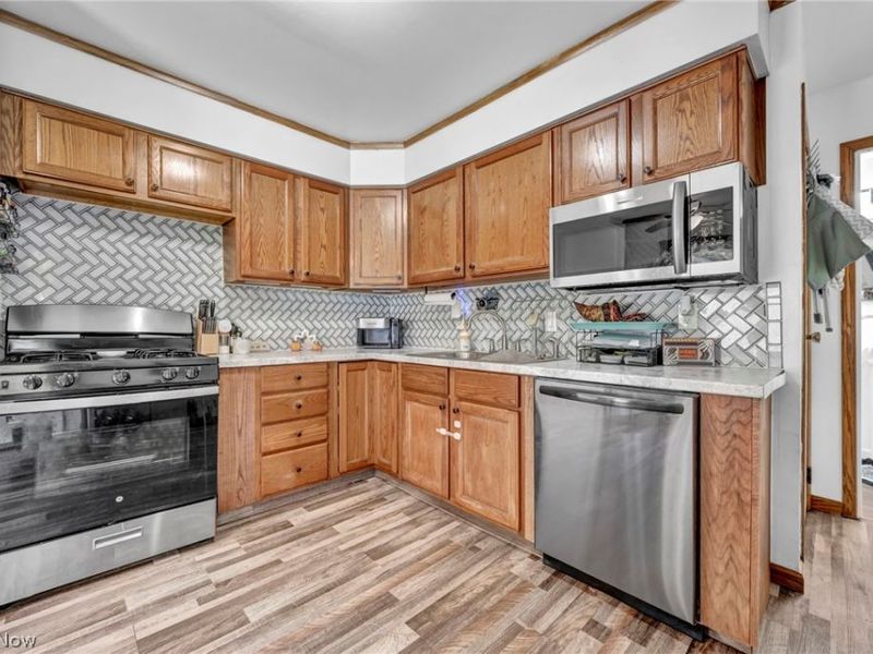 446 Circle Drive, Newton Falls, OH 44444 Photo 8