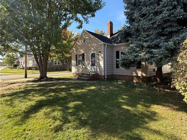4952 E 110th Street , Garfield Heights, OH 44125