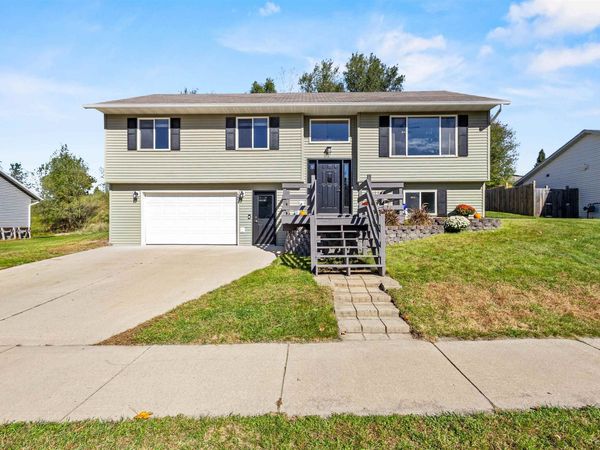 204 Thomas Road, Reedsburg, WI 53959