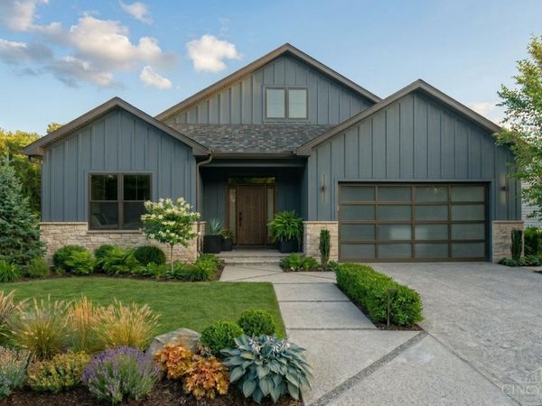 10126 Forest Avenue, Woodlawn, OH 45215