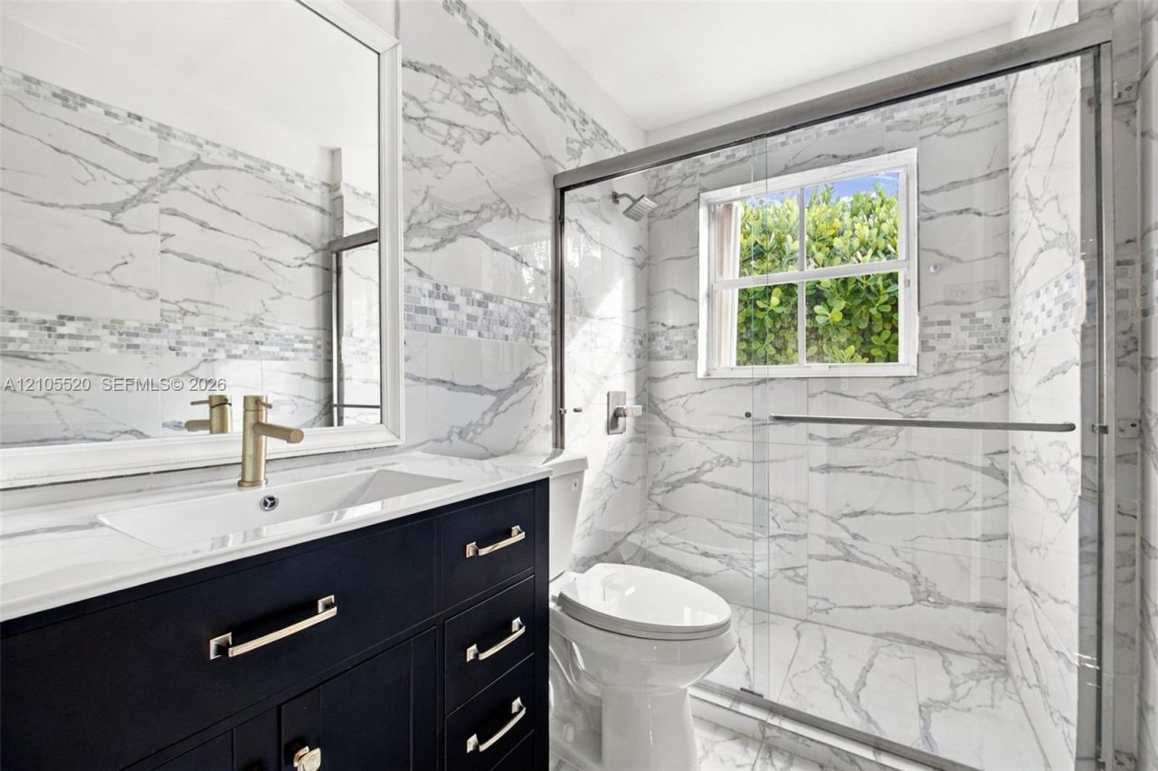 649 Willow Bend Rd, Weston, FL 33327 Photo