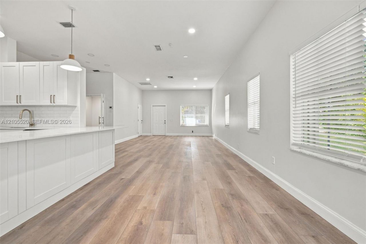 649 Willow Bend Rd, Weston, FL 33327 Photo