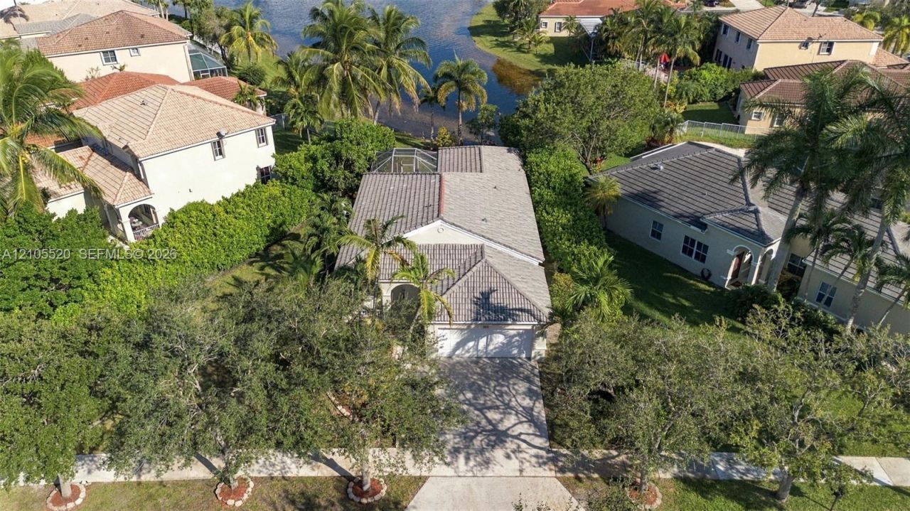 649 Willow Bend Rd, Weston, FL 33327 Photo