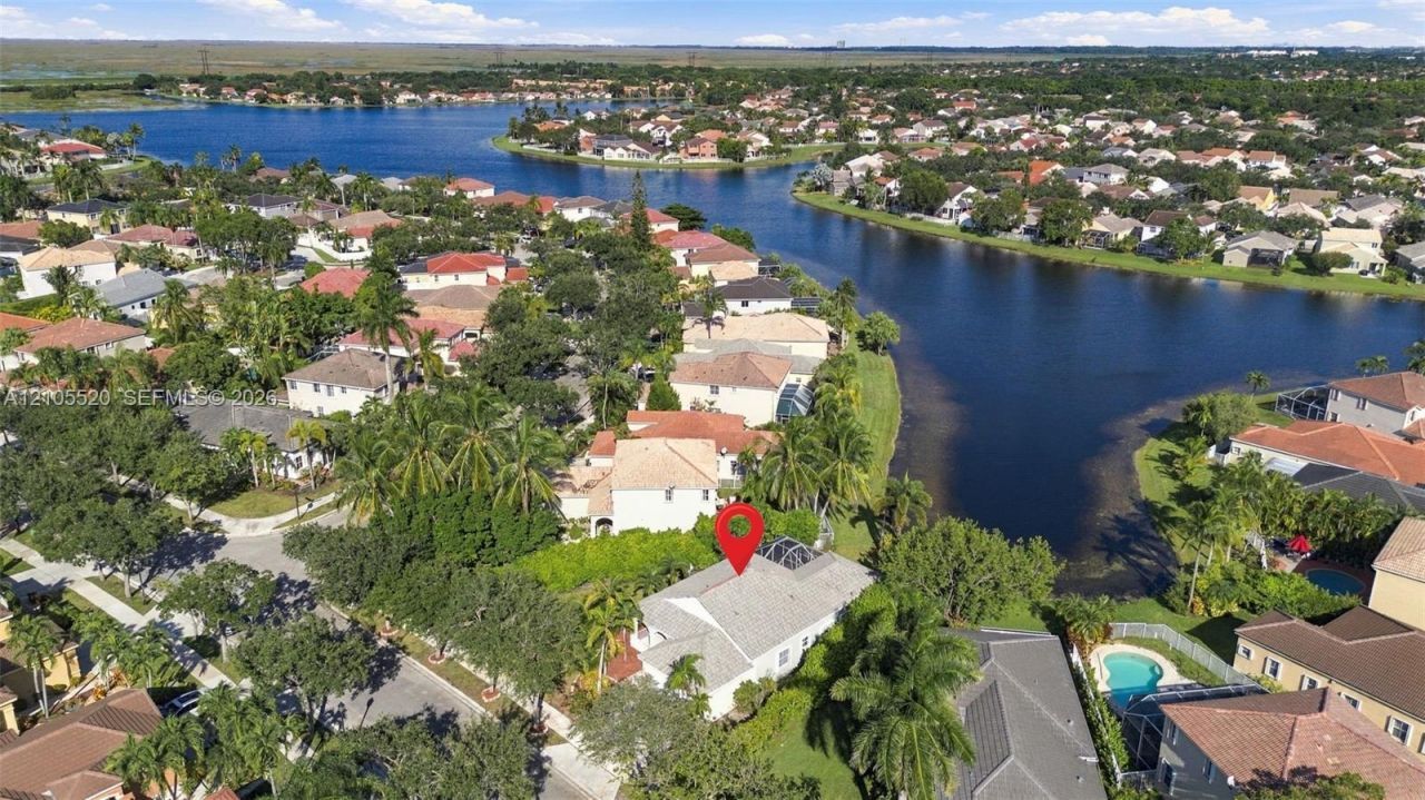 649 Willow Bend Rd, Weston, FL 33327 Photo
