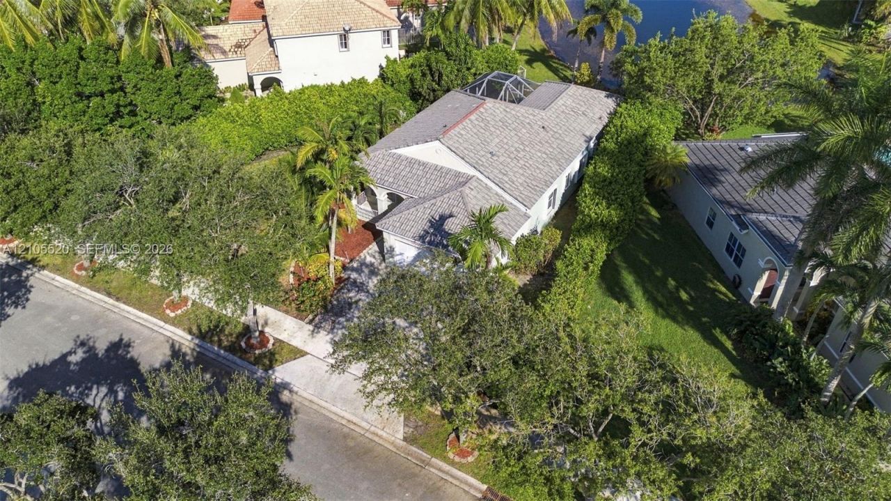 649 Willow Bend Rd, Weston, FL 33327 Photo