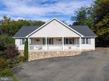 610 CEDAR COURT, WOODSTOCK, VA 22664
